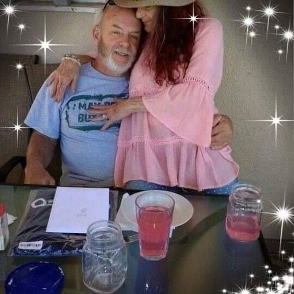 Meet your Posher, Karin - Picture 1 of 1